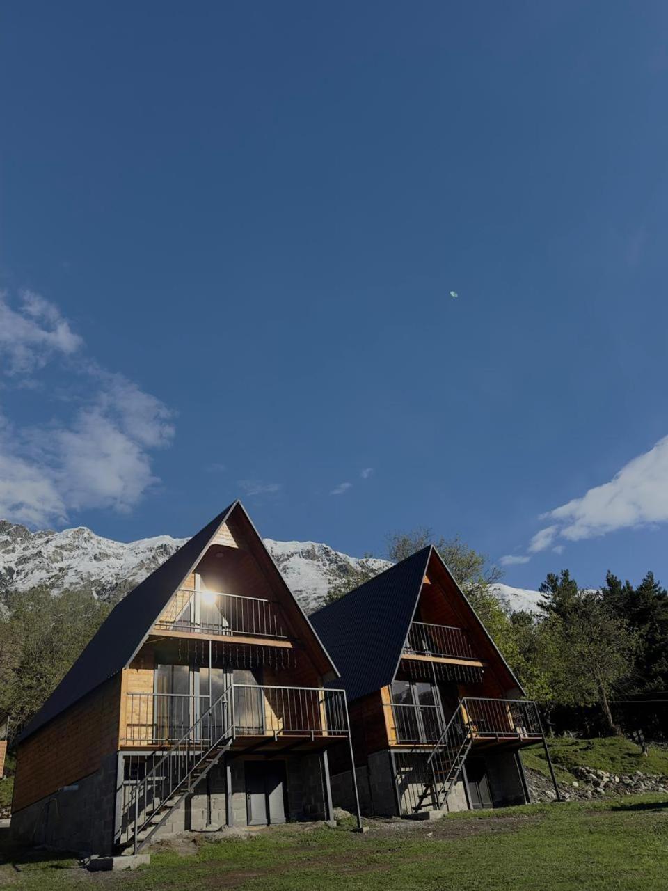 Cottage Paradise Степанцмінда Екстер'єр фото