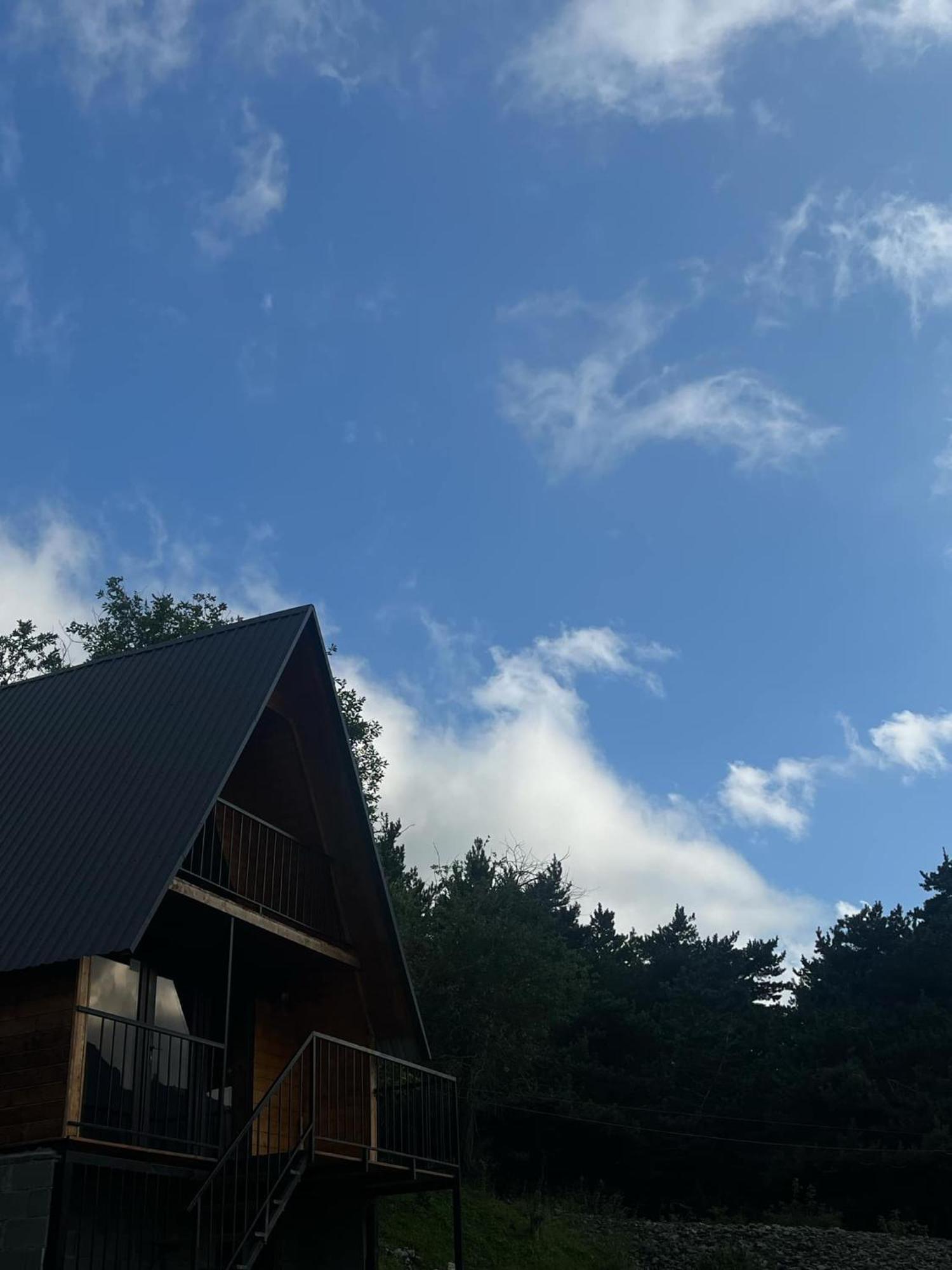 Cottage Paradise Степанцмінда Екстер'єр фото