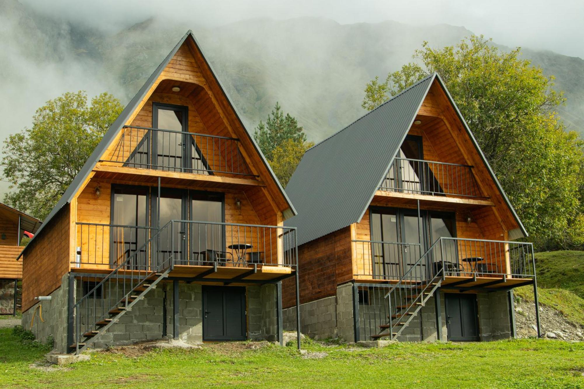 Cottage Paradise Степанцмінда Екстер'єр фото